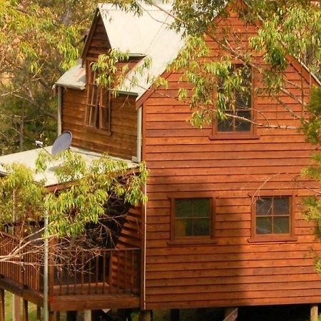 Nirvana Spiritual Retreat Gloucester Exterior photo