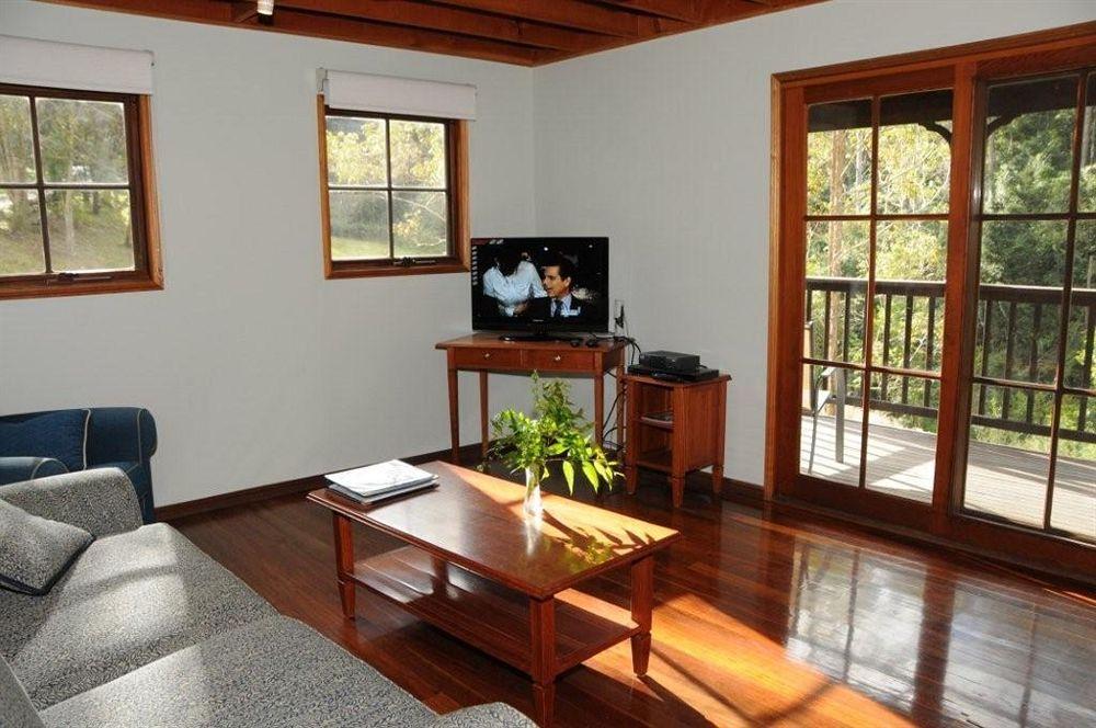 Nirvana Spiritual Retreat Gloucester Exterior photo