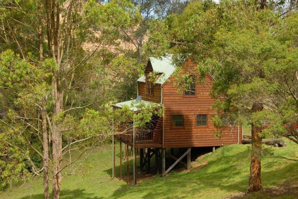 Nirvana Spiritual Retreat Gloucester Exterior photo